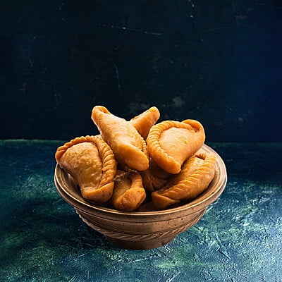 Pidikiya/Gujhiya in Sudhh Desi Ghee